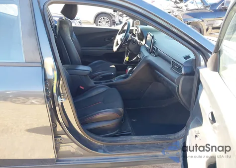 2019 Hyundai Veloster 2.0 Premium z USA, uszkodzony, nr VIN KMHTG6AF7KU019070